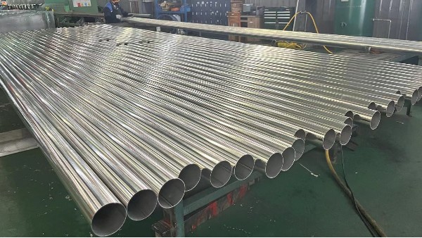 余熱鍋爐是否采用304不銹鋼管？
